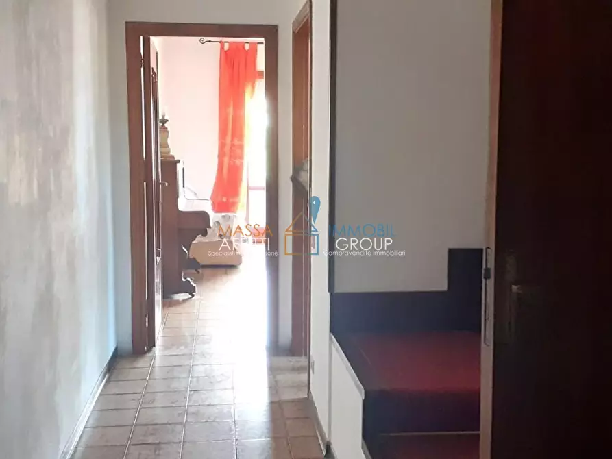 Immagine 7 di Appartamento in vendita  in Via Romana 50 a Massa