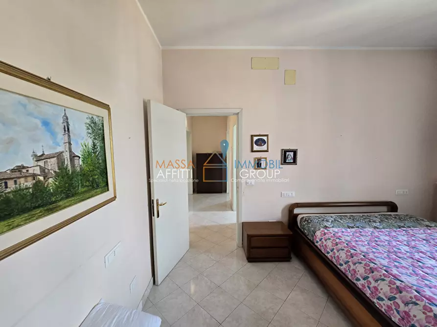 Immagine 25 di Pentalocale in affitto  in Via Giuseppe Garibaldi 10 a Carrara