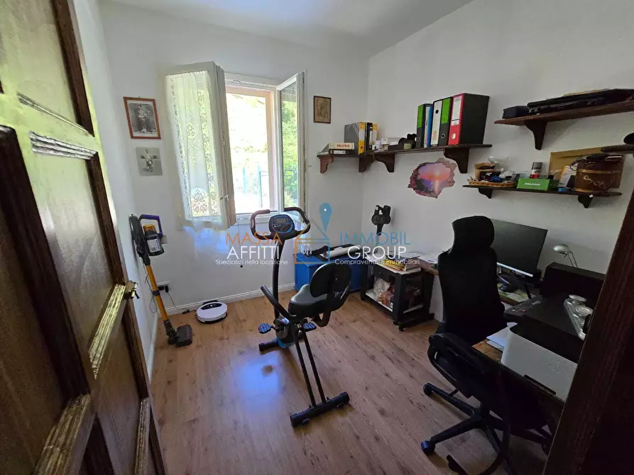 Immagine 35 di Casa indipendente in vendita  in Via Villaggio Castagnara 269 a Massa