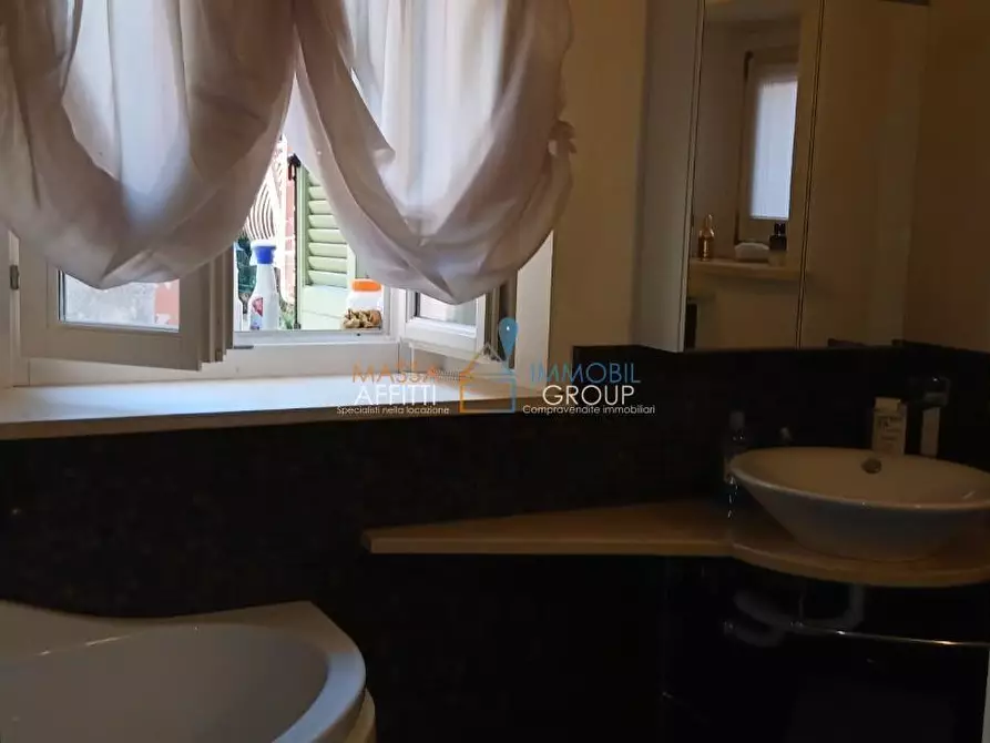 Immagine 37 di Terratetto in vendita  in Via Frigido 8 a Massa