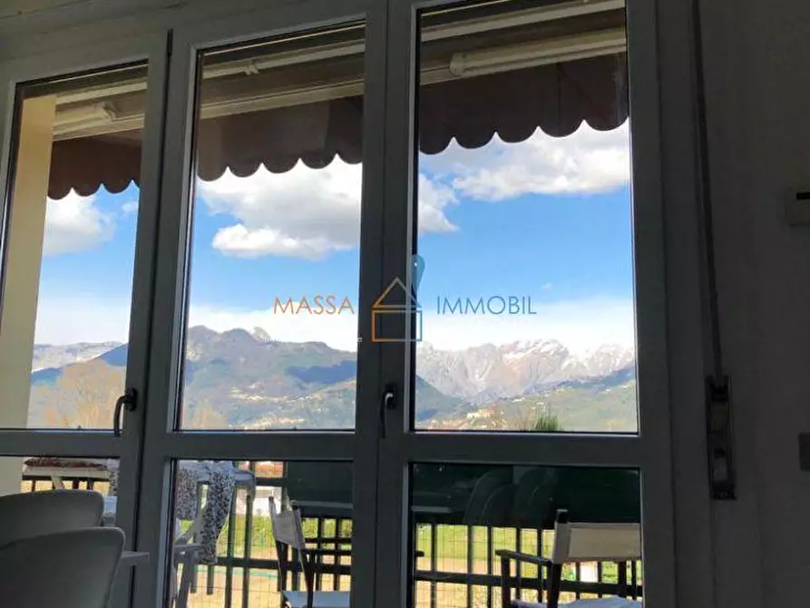 Immagine 2 di Pentalocale in vendita  in Via Ronchi 154 a Massa