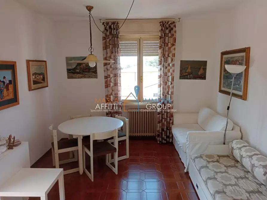 Immagine 10 di Trilocale in vendita  in Via Don Luigi Sturzo 25 a Massa