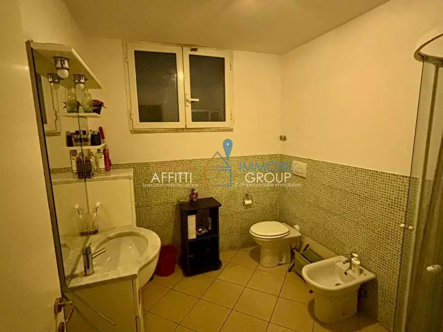 Immagine 17 di Pentalocale in vendita  in Via Puliche 235 a Massa