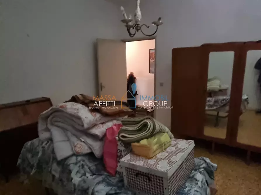 Immagine 9 di Casa indipendente in vendita  in via luigi del mancino 20 a Massa