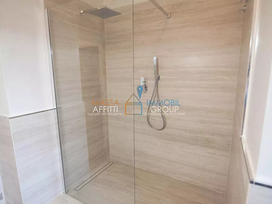 Immagine 27 di Villa in vendita  in Via Donatello 18B a Forte Dei Marmi