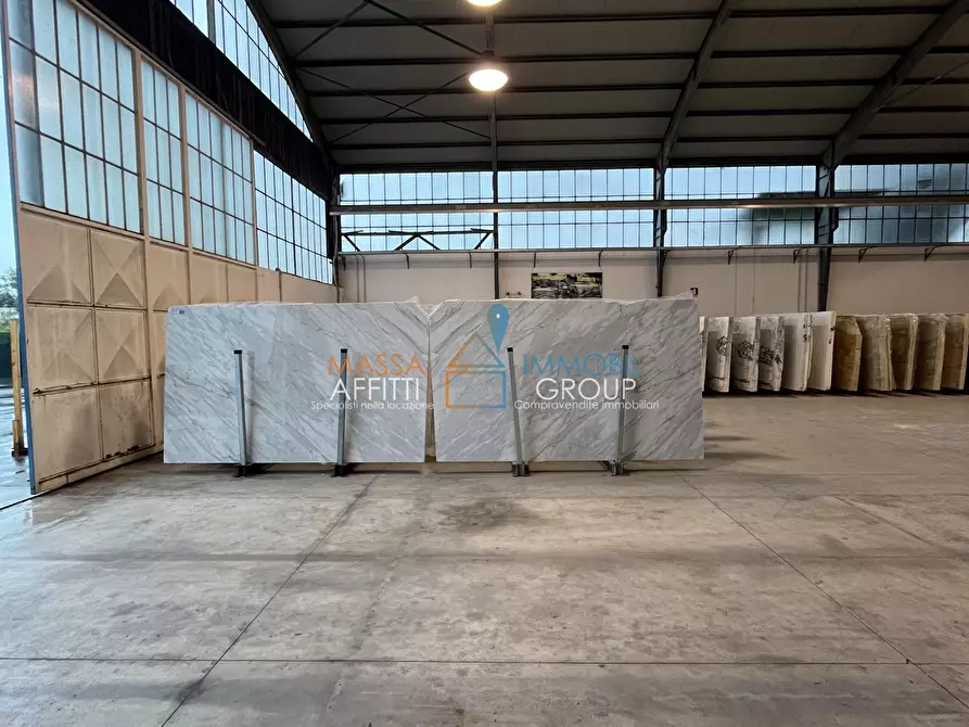 Immagine 5 di Attività artigianale in vendita  in Via Madonna del Golfo 14 a Massa