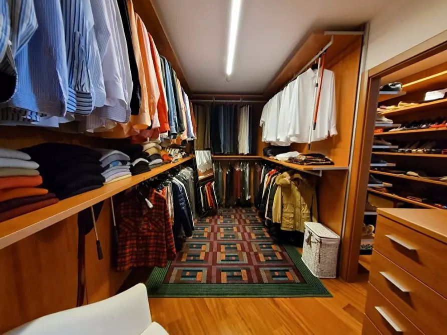 Immagine 7 di Villa in vendita  in via Neghelli 145 a Alassio