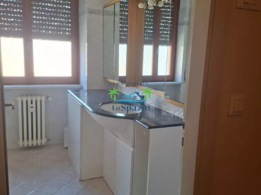 Immagine 15 di Trilocale in affitto  in via aurelia 118 a Andora
