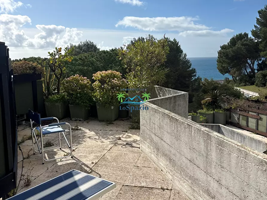 Immagine 18 di Bilocale in vendita  in Via Aurelia 48 a Andora