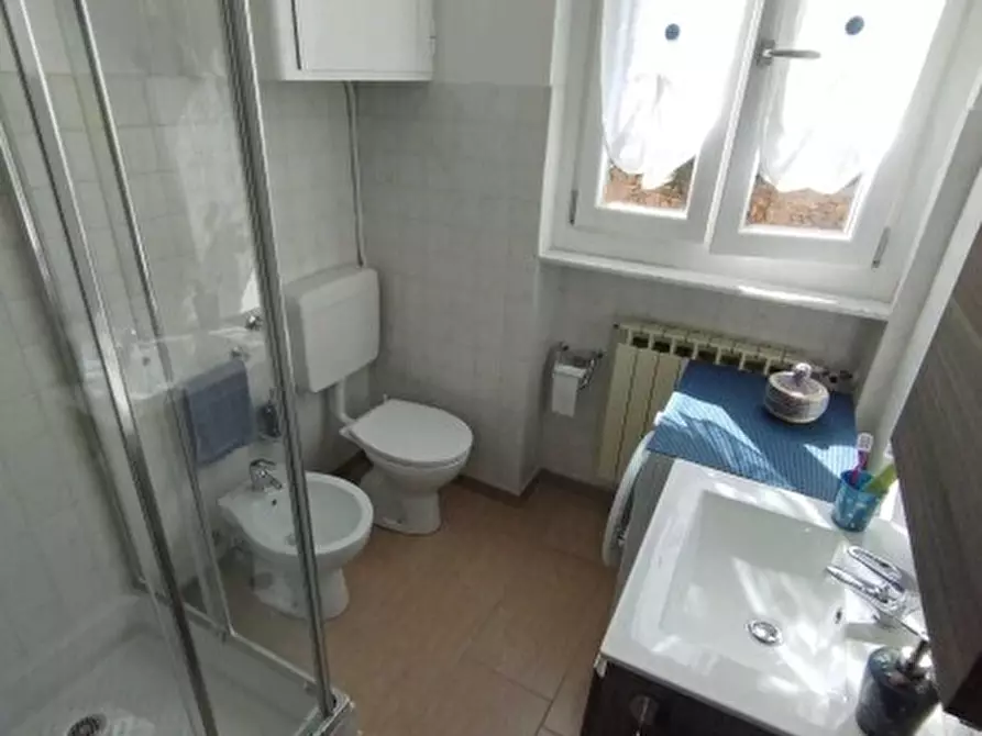 Immagine 10 di Bilocale in vendita  a Andora