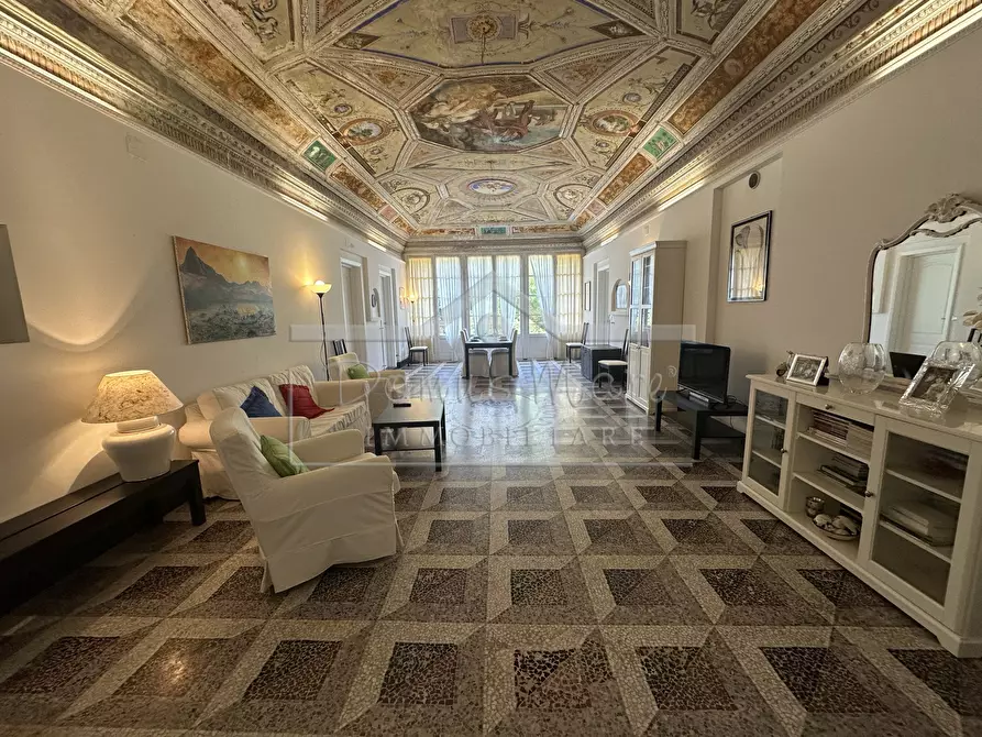 Immagine 11 di Pentalocale in vendita  in Via San Bartolomeo del Bosco 109 a Savona