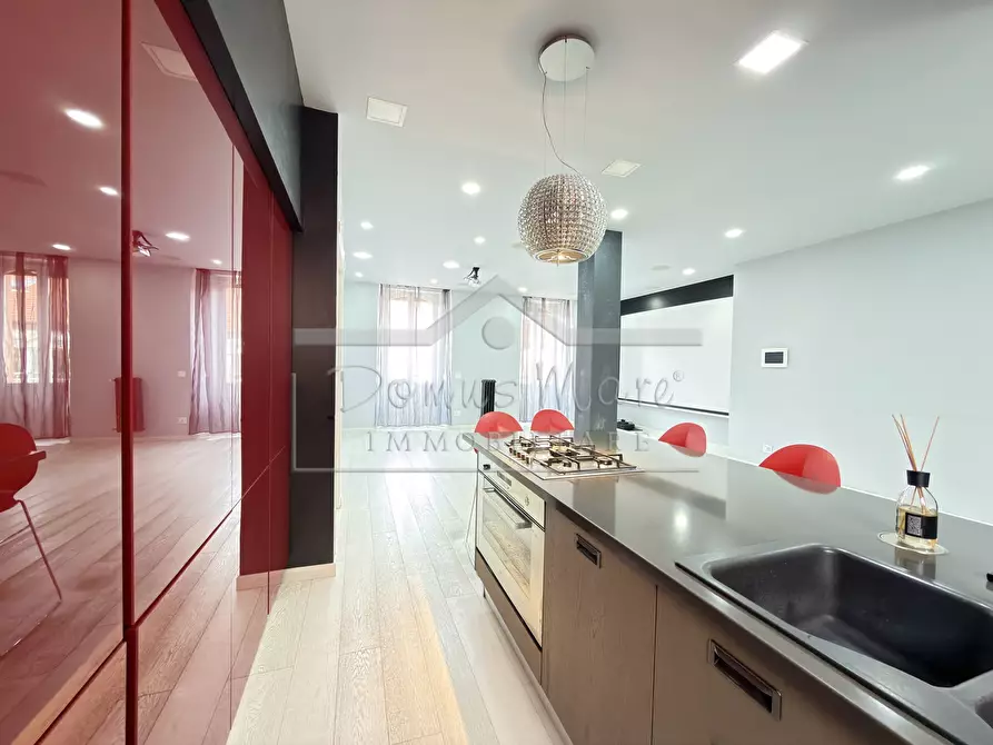 Immagine 2 di Attico in vendita  in Corso Italia 13 a Savona