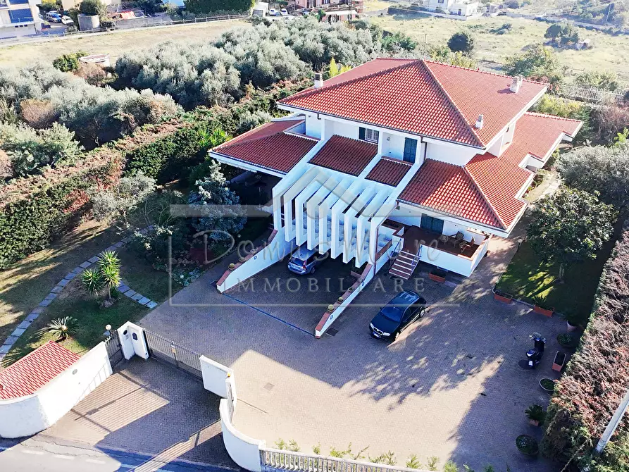 Immagine 4 di Casa bifamiliare in vendita  in Via per Pineland 25 bis a Borghetto Santo Spirito