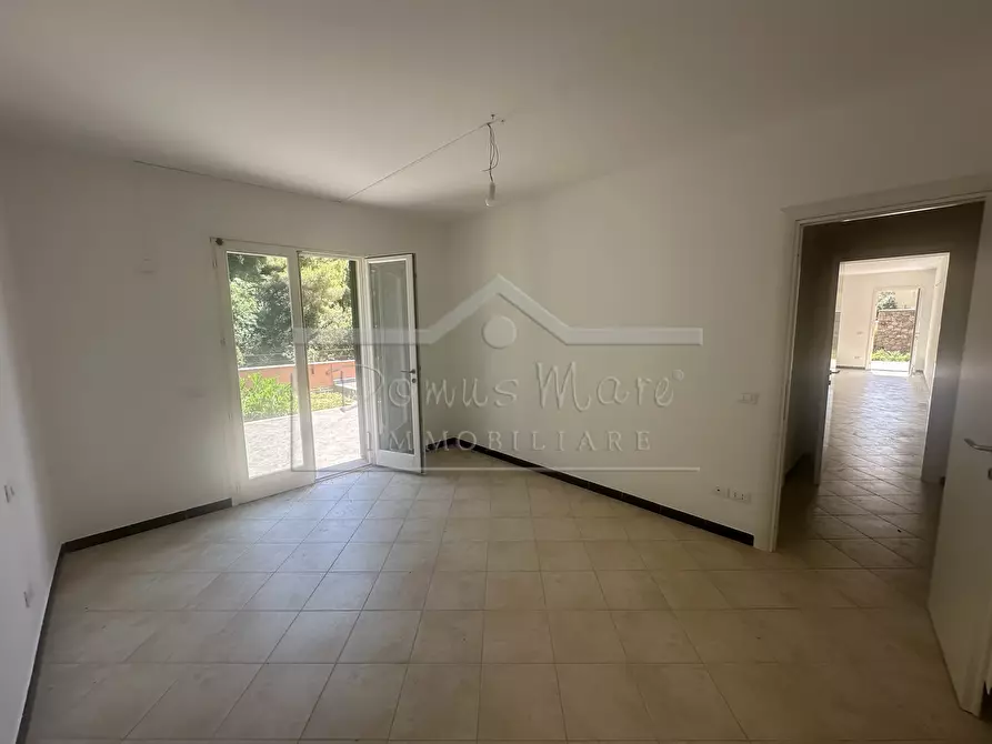 Immagine 25 di Villa in vendita  in Via Laiolo 50 a Spotorno