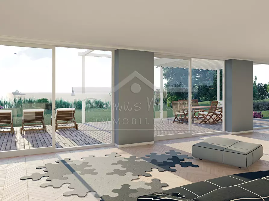 Immagine 16 di Villa in vendita  in Via Ranco a Savona