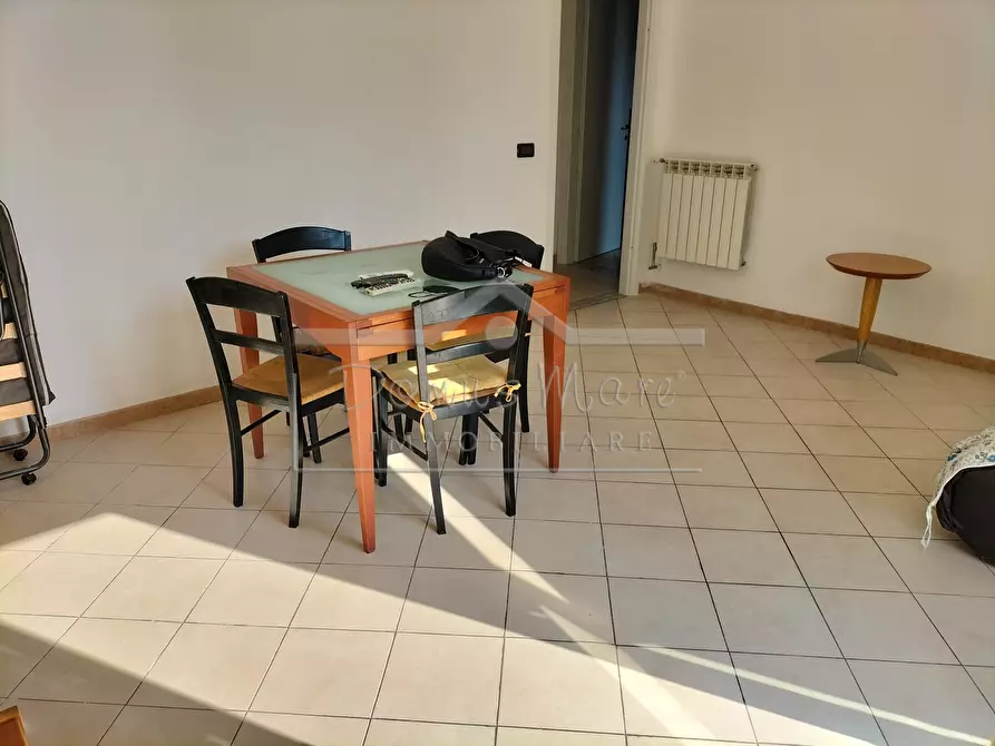 Immagine 11 di Trilocale in vendita  a Varazze