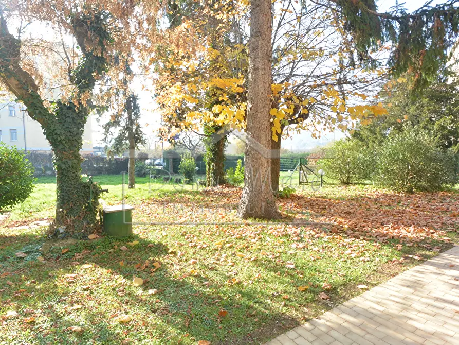 Immagine 32 di Quadrilocale in vendita  in Via Madonna del Bosco 10 a Cairo Montenotte