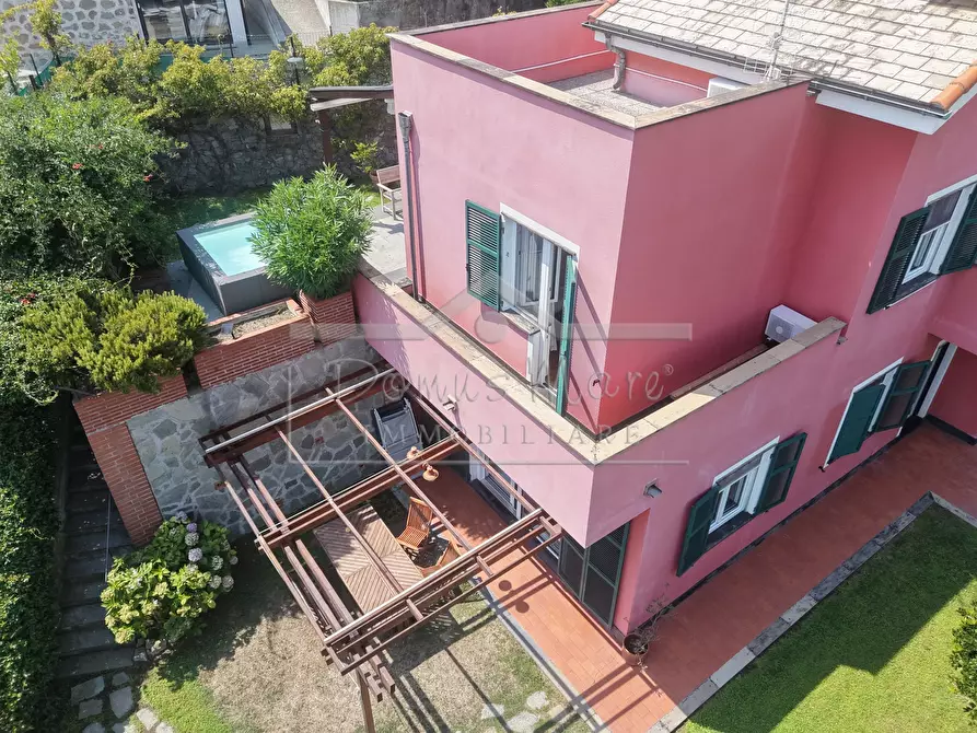Immagine 46 di Villa in vendita  a Celle Ligure