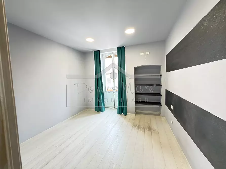 Immagine 15 di Attico in vendita  in Corso Italia 13 a Savona