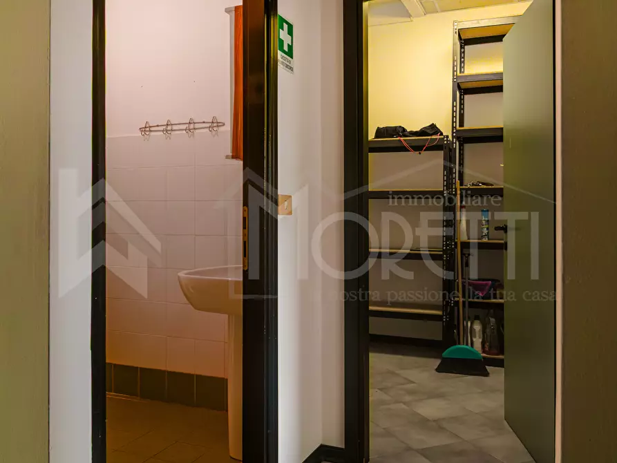 Immagine 7 di Ufficio in affitto  in Via Martin Luther King a Livorno