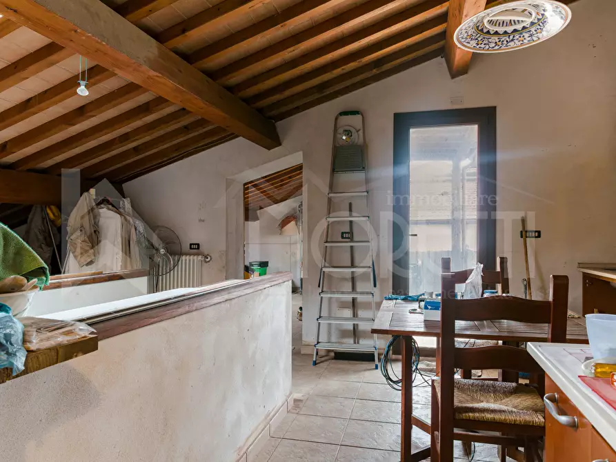 Immagine 39 di Casa indipendente in vendita  in Via Umberto I a Collesalvetti