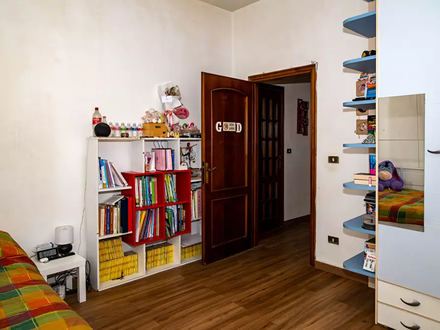 Immagine 10 di Villa in vendita  in Via Delle Corti a Collesalvetti