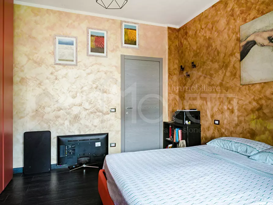 Immagine 53 di Pentalocale in vendita  in Via dell'Alloro a Livorno