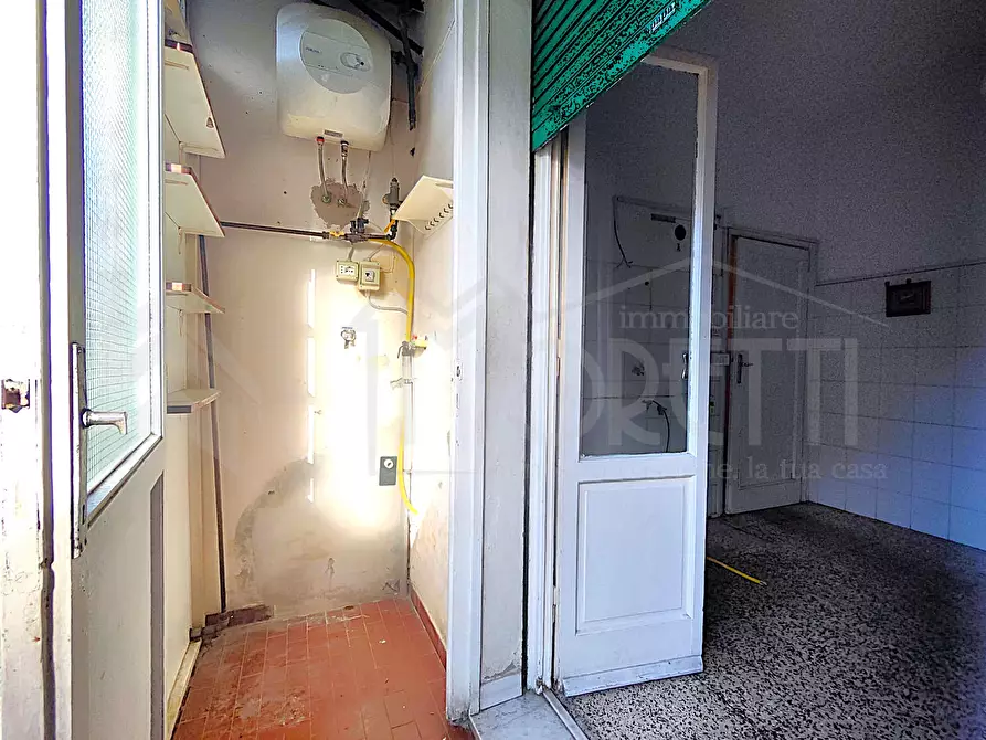 Immagine 19 di Quadrilocale in vendita  in Via Anna Frank a Livorno