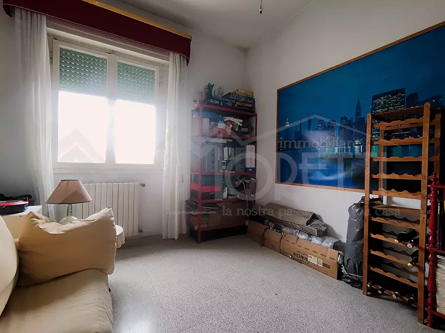 Immagine 16 di Pentalocale in vendita  in Viale Mameli a Livorno