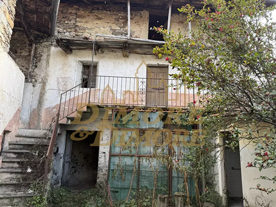 Immagine 14 di Porzione di casa in vendita  in vicolo san giulio a Lesa