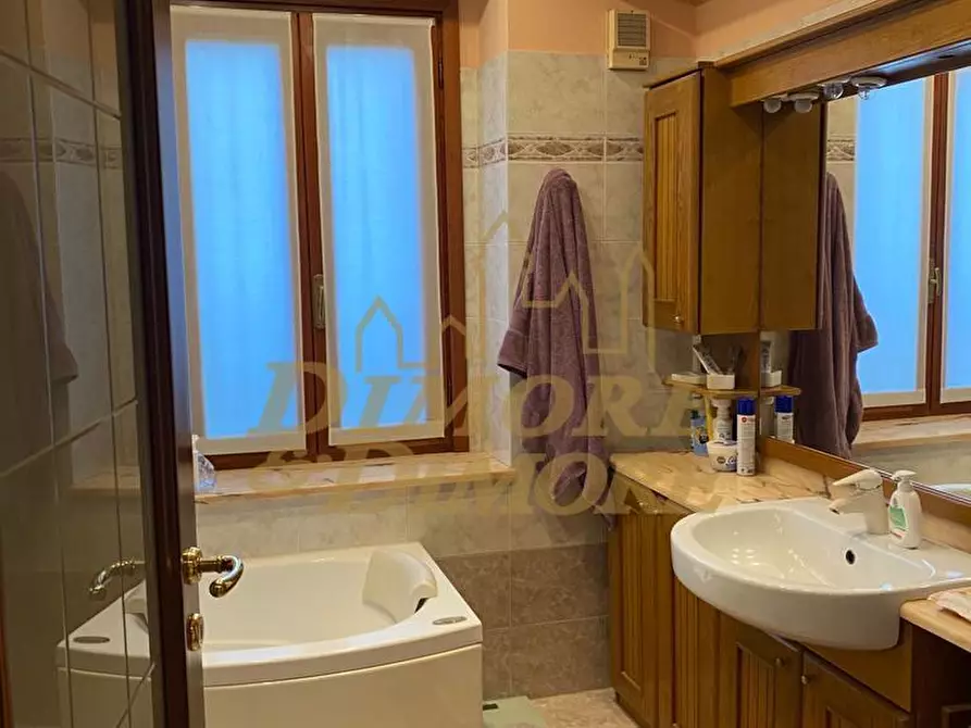 Immagine 12 di Trilocale in vendita  a Gravellona Toce