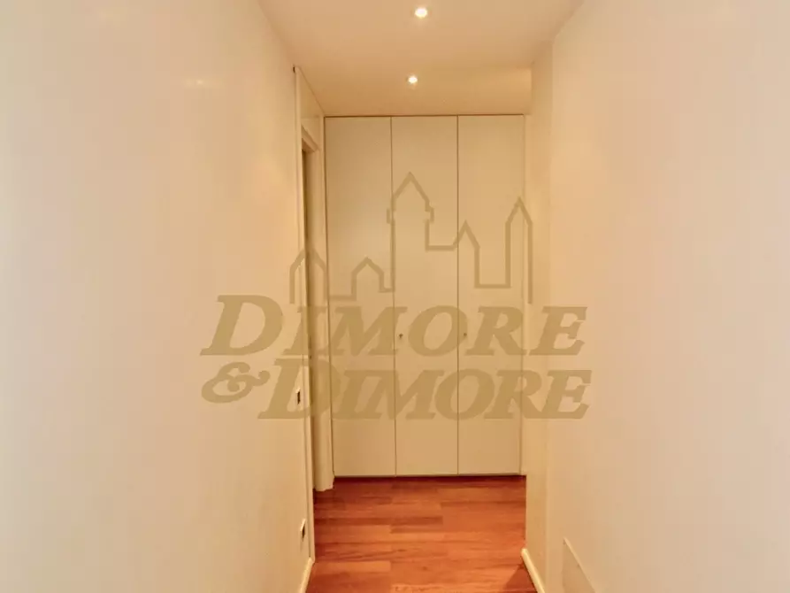 Immagine 21 di Villa in vendita  a Ranco