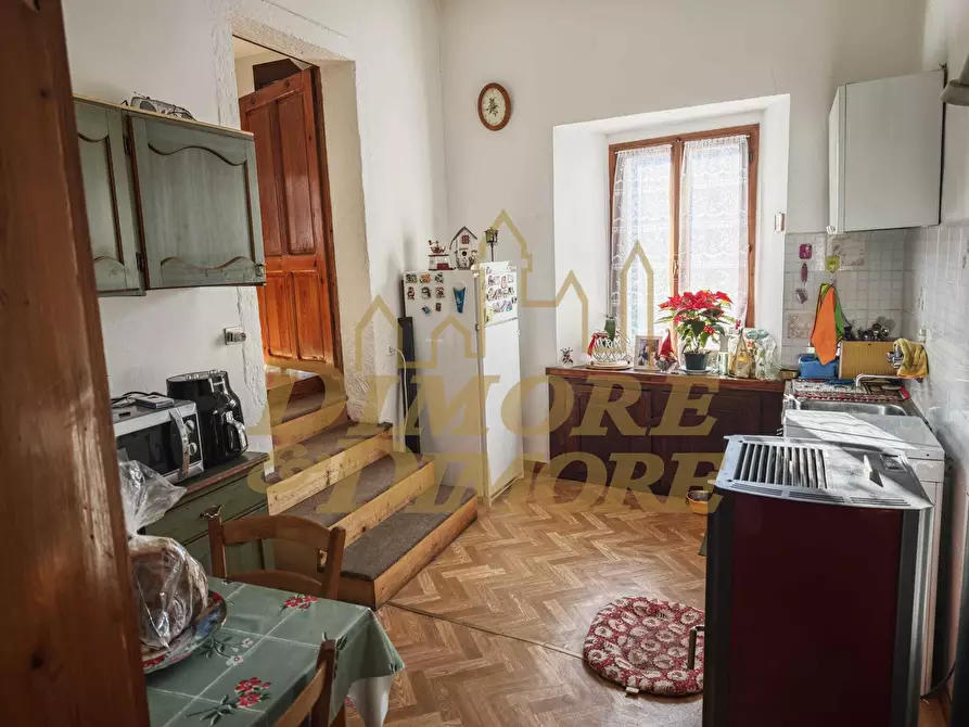 Immagine 11 di Trilocale in vendita  a Craveggia