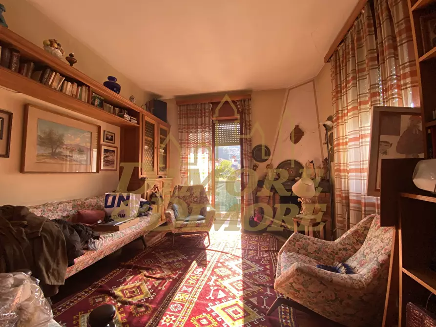 Immagine 9 di Quadrilocale in vendita  in via de vit a Stresa