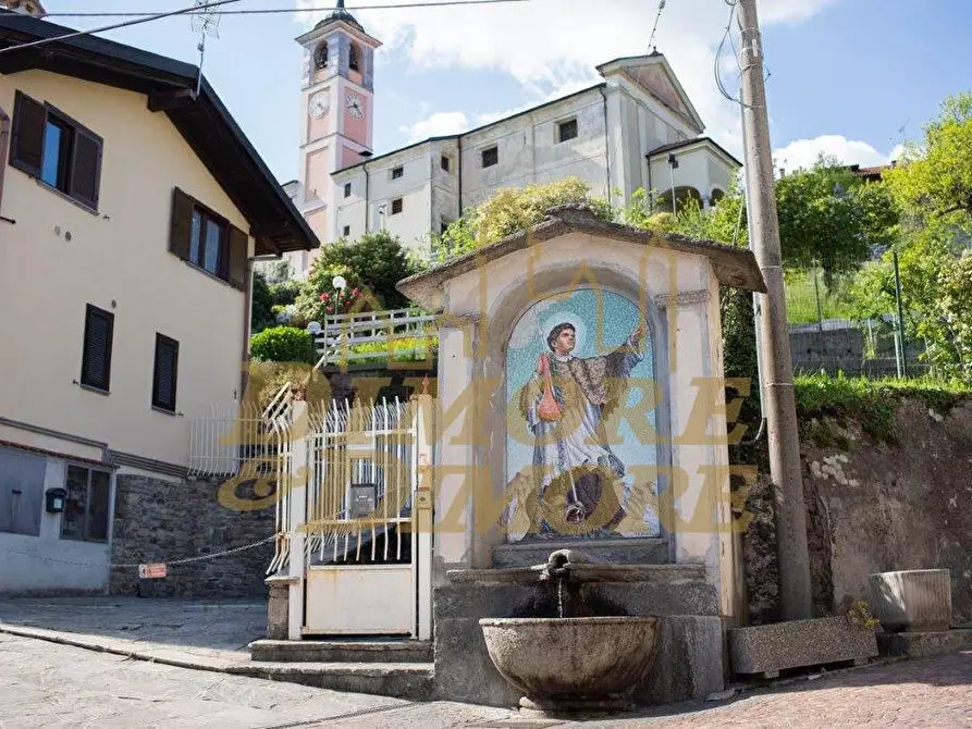 Immagine 6 di Bilocale in vendita  in Piazza Milano 8A a Colazza