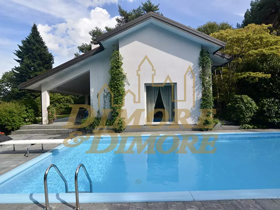 Immagine 26 di Villa in vendita  a Ranco