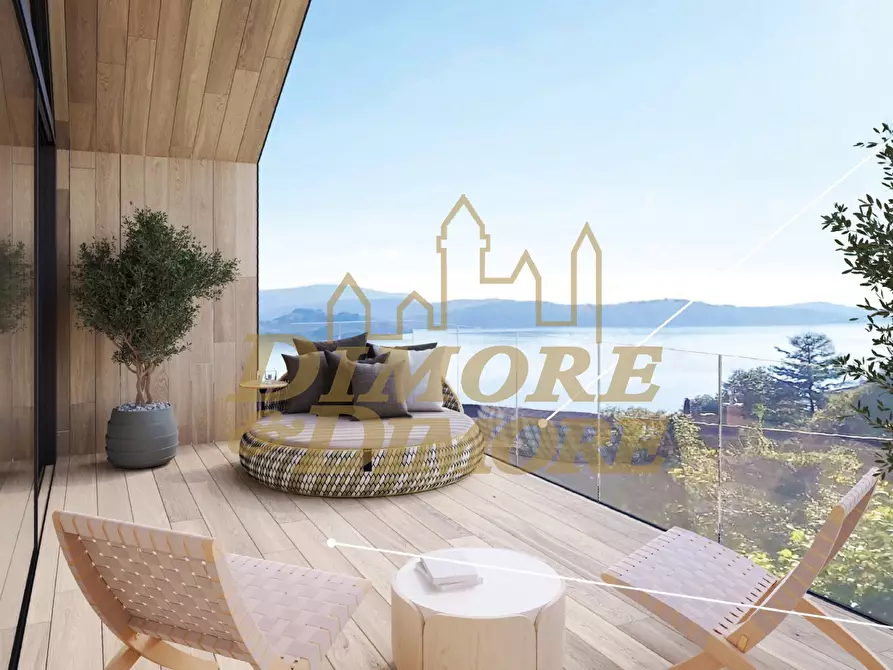 Immagine 1 di Villa in vendita  in via Selasca 40 a Ghiffa