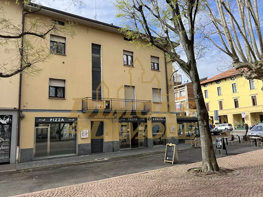 Immagine 22 di Trilocale in vendita  in Piazza Garibaldi 10 a Luino