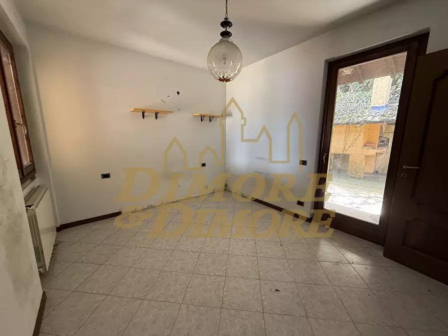 Immagine 22 di Casa bifamiliare in vendita  in Via A. Fraccaroli 43 a Baveno