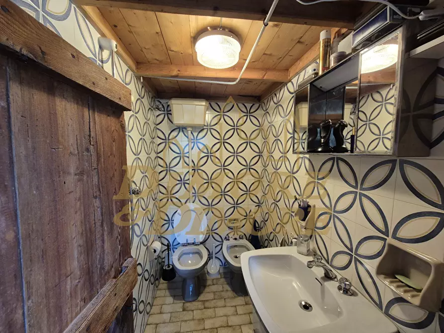 Immagine 20 di Porzione di casa in vendita  in Ronchi Dentro a Vanzone Con San Carlo