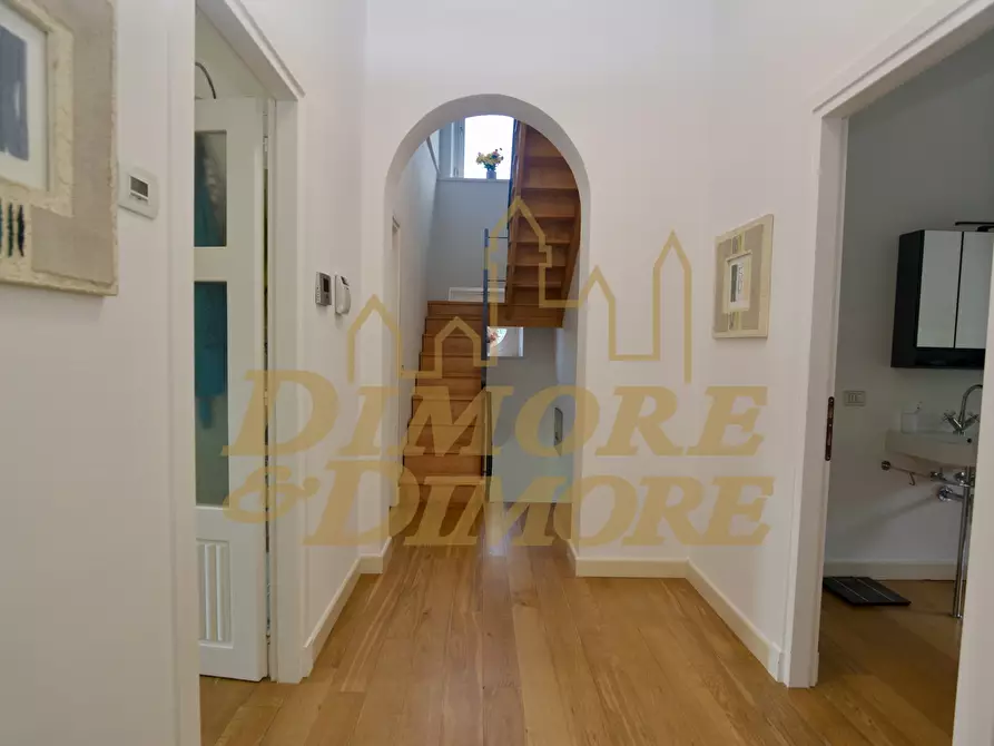 Immagine 32 di Villa in vendita  in Via Portovaltravaglia 39 a Brezzo Di Bedero