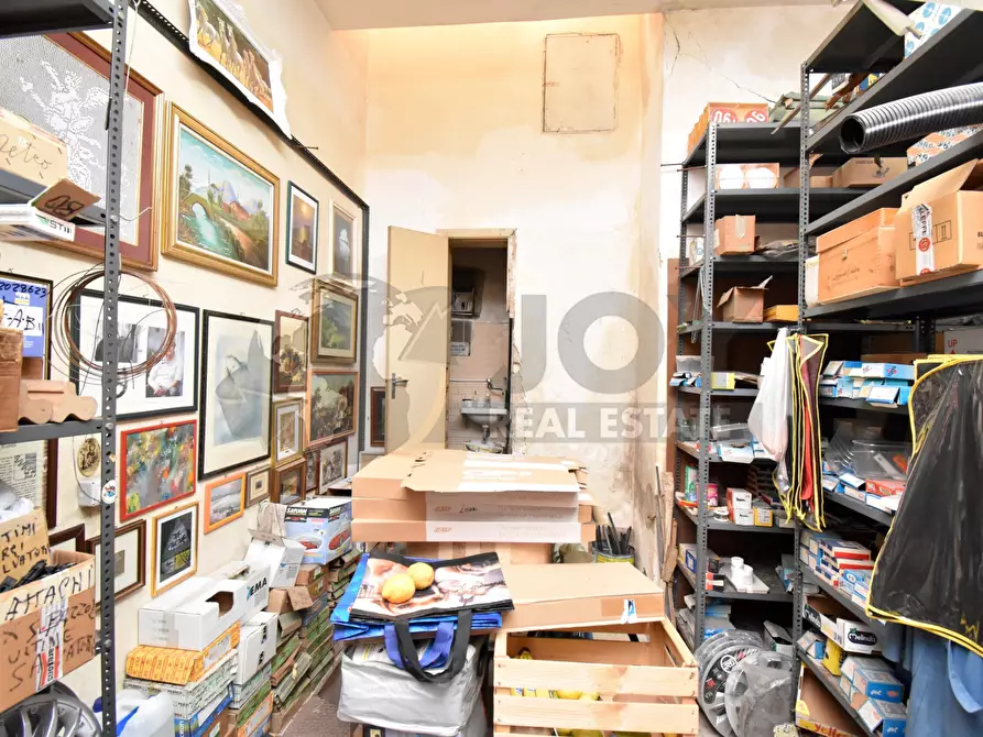 Immagine 6 di Locale commerciale in vendita  in Via g. Candido 1 a Lecce