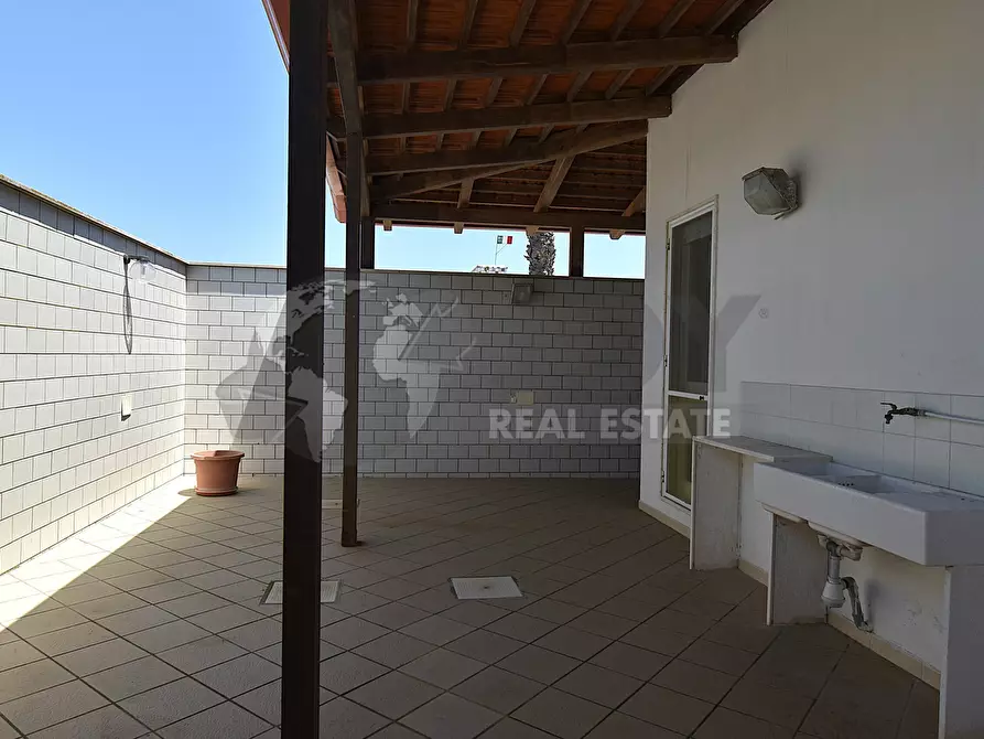 Immagine 23 di Villa in vendita  in Via Levanzo 19 a Lecce