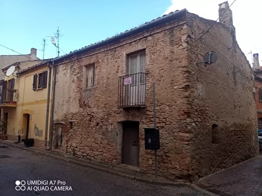 Immagine 16 di Porzione di casa in vendita  in VIA DEI SOSPIRI a Treglio