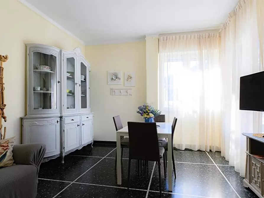 Immagine 5 di Quadrilocale in vendita  in Via Richard West a Alassio