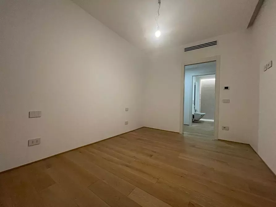 Immagine 8 di Trilocale in vendita  in vicino stazione a Alassio