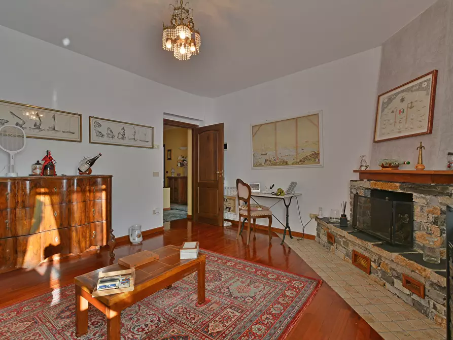 Immagine 57 di Villa in vendita  in Via Adelasia a Alassio