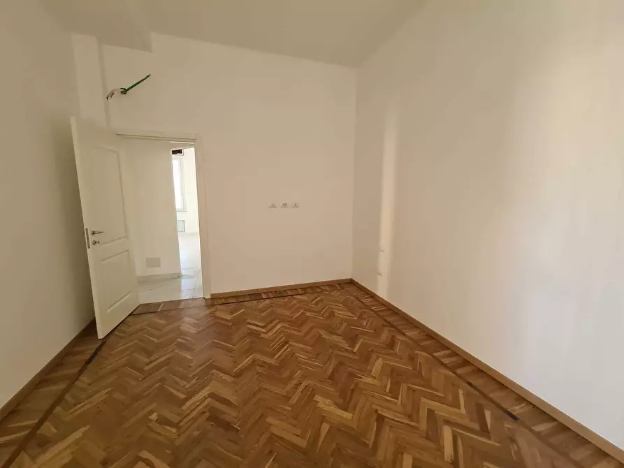 Immagine 15 di Trilocale in vendita  in V.le hanbury a Alassio