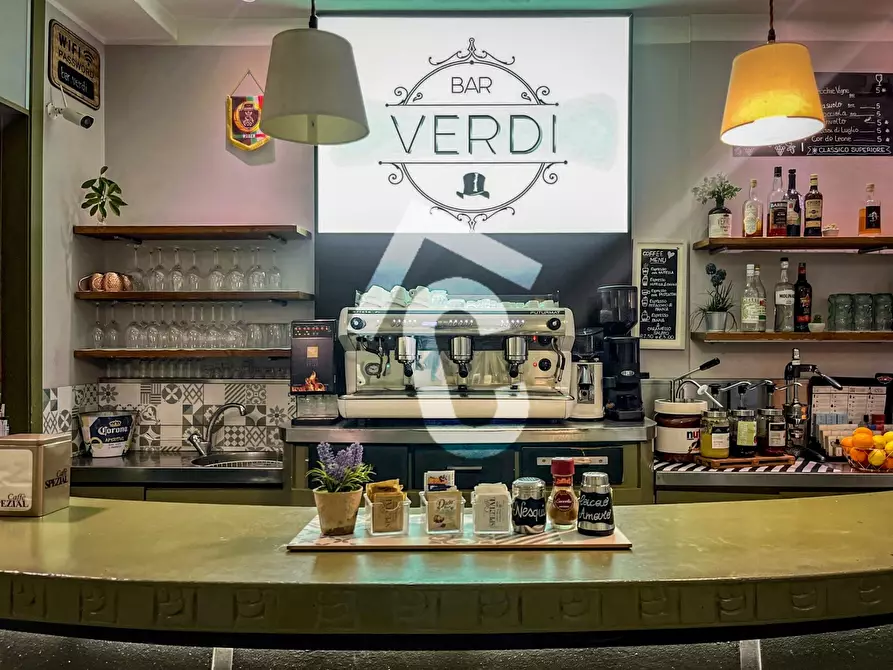 Immagine 2 di Bar / Ristorante in vendita  a Jesi