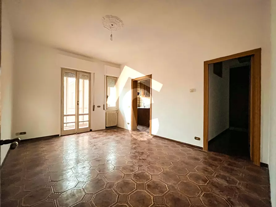 Immagine 6 di Pentalocale in vendita  a Jesi